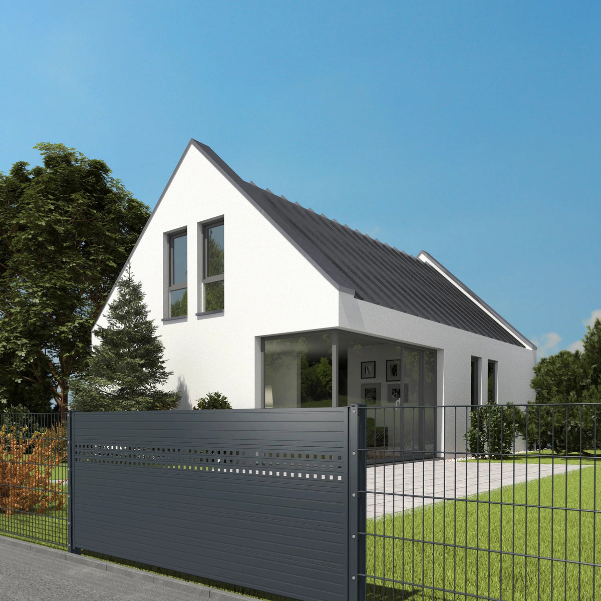 Glattblech-Paneele am Einfamilienhaus mit Doppelstabmatten