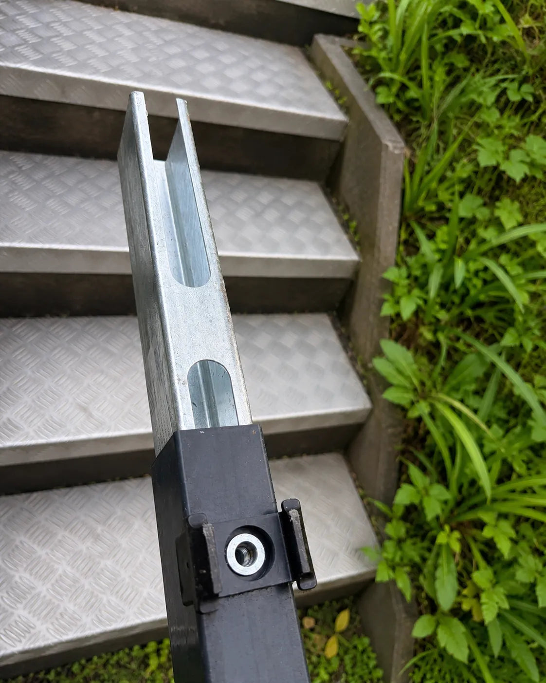 Pfostenadapter für Zaunverlängerung 60×40 mm verzinkt